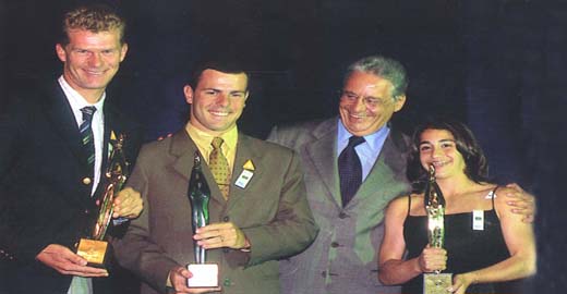 Premio Brasil Olímpico 2001. Eleito melhor atleta paraolímpico do ano.